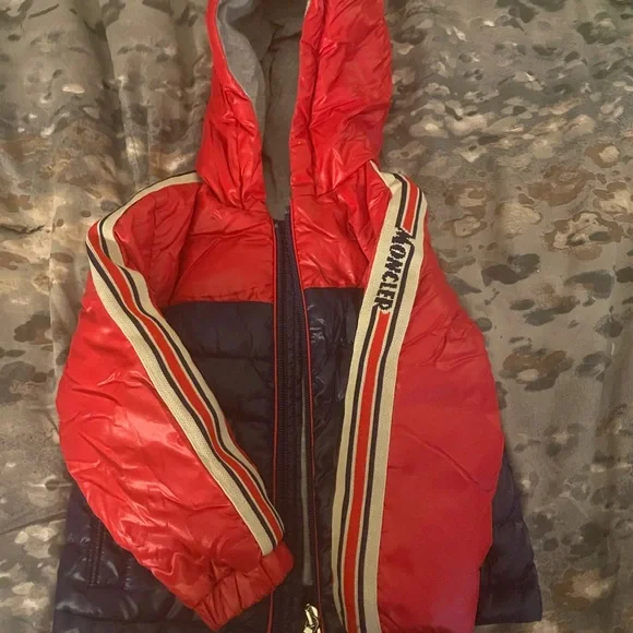 Baby moncler coat - Picture 2 of 10